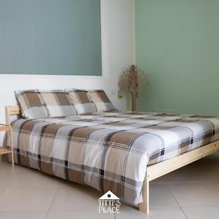 Titti's Place Bari