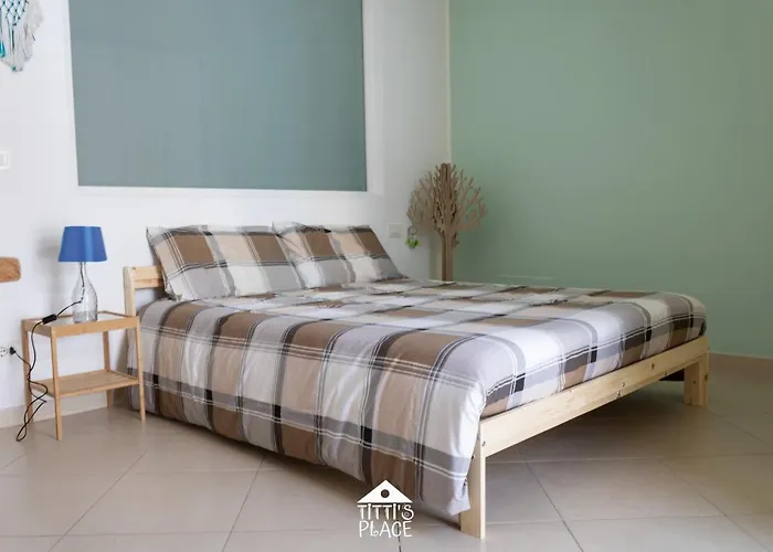 Titti's Place Bari